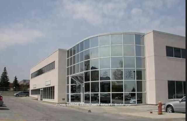30 West Beaver Creek Road 116-117, Richmond Hill, ON L4B 1G5