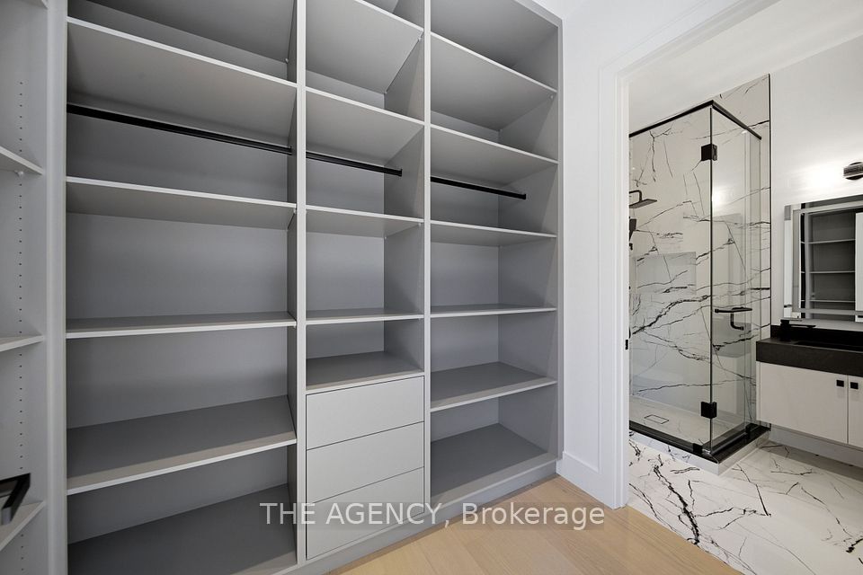 193 Beechwood Crescent, Newmarket, ON L3Y 1W2 25