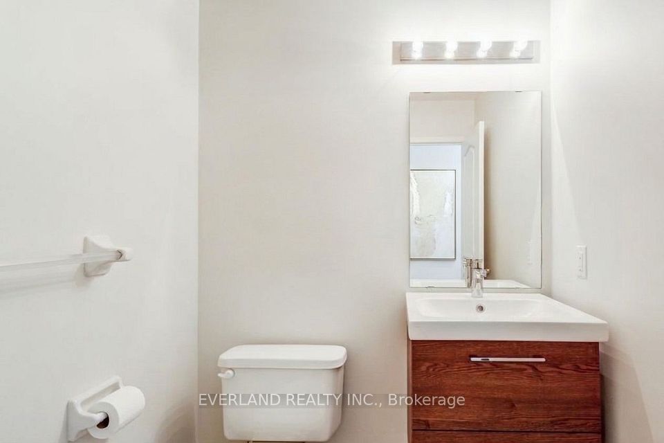 31 Marshview Avenue, Aurora, ON L4G 7W5 7