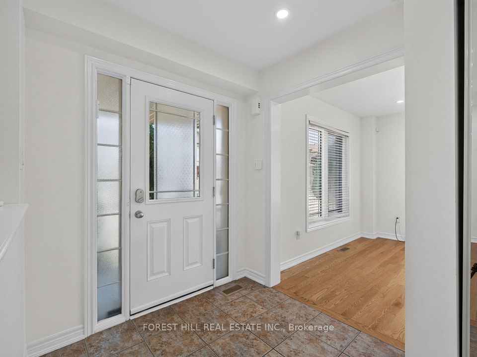 95 Stoyell Drive, Richmond Hill, ON L4E 0M8 2