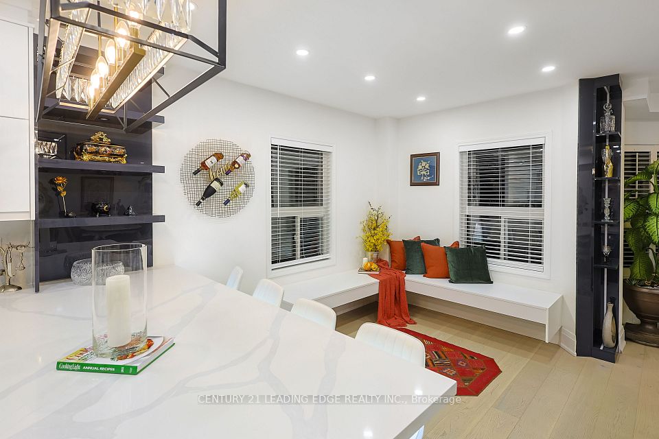 803 Best Circle, Newmarket, ON L3X 2H6 11