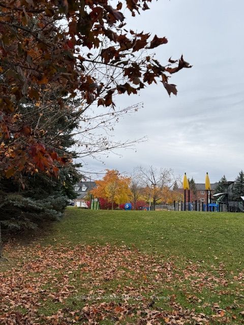 36 Ostick Street Bsmnt, Aurora, ON L4G 7K5 16