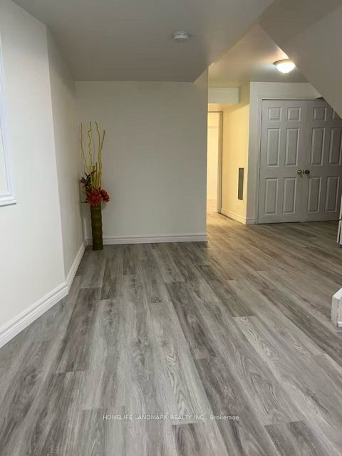 36 Ostick Street Bsmnt, Aurora, ON L4G 7K5 4