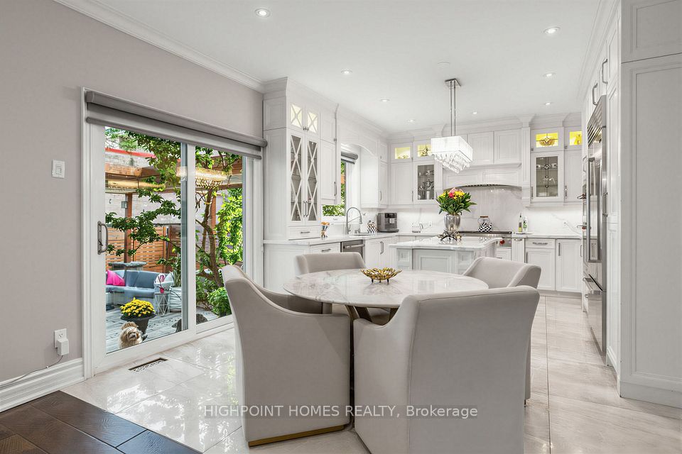 25 Pathlane Road, Richmond Hill, ON L4B 4A6 18