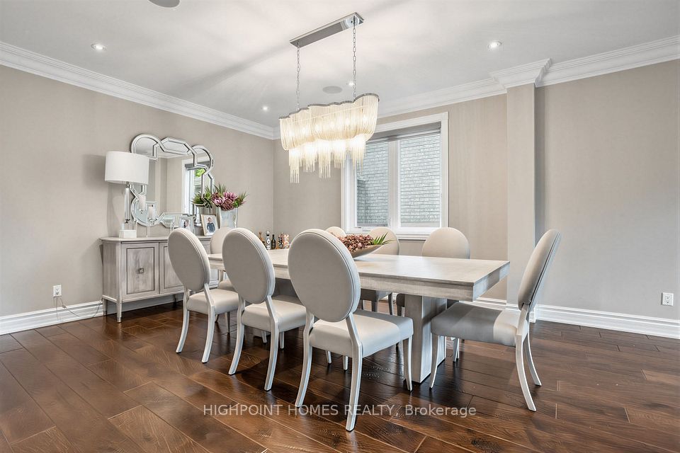 25 Pathlane Road, Richmond Hill, ON L4B 4A6 8