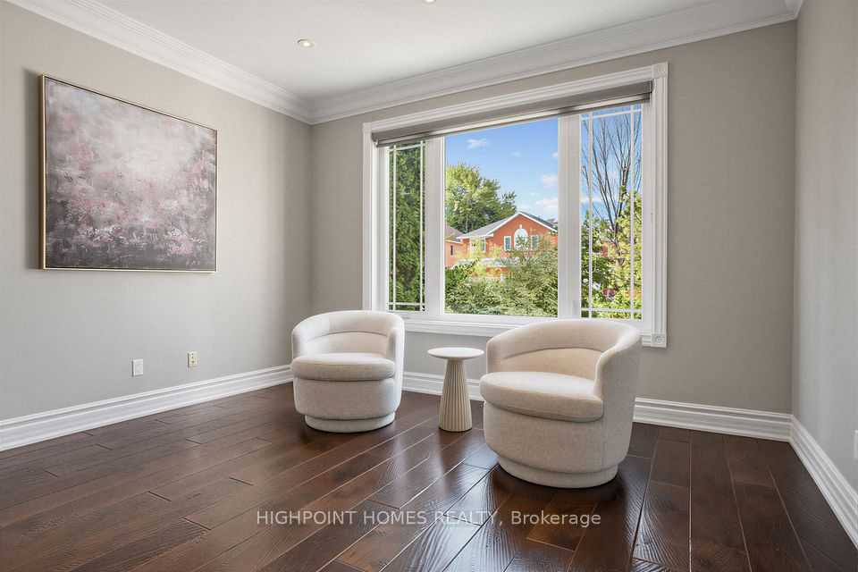 25 Pathlane Road, Richmond Hill, ON L4B 4A6 5