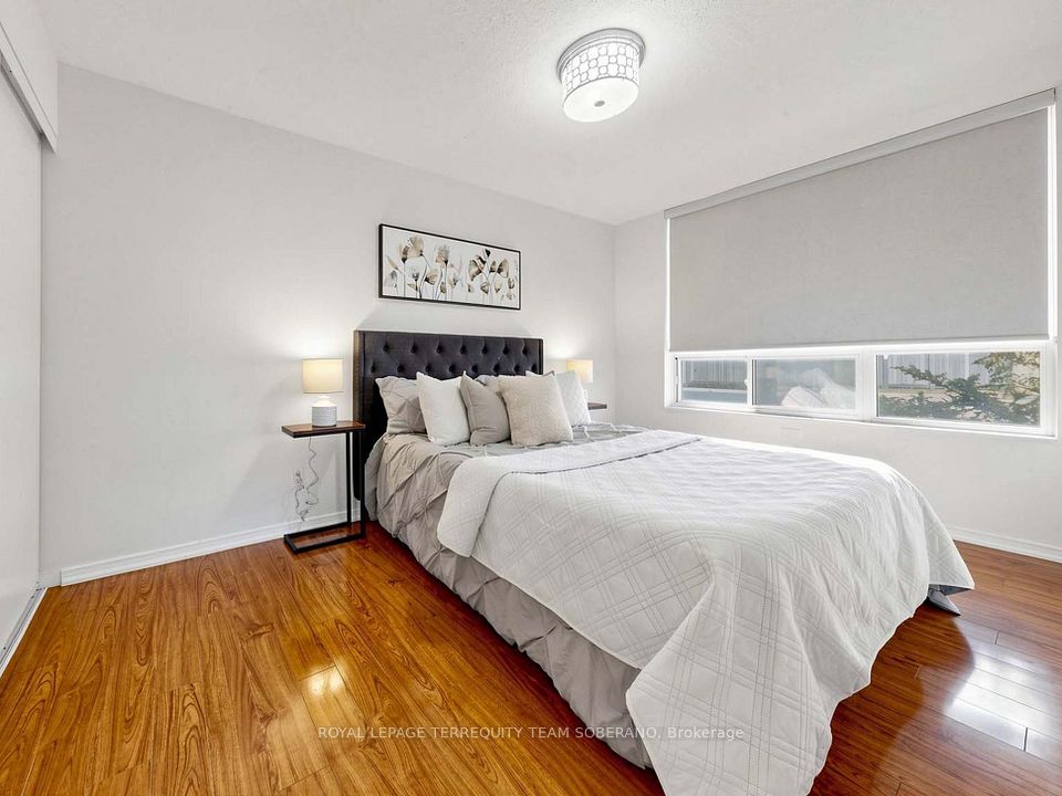 9 Northern Heights Drive 104, Richmond Hill, ON L4B 4M5 25