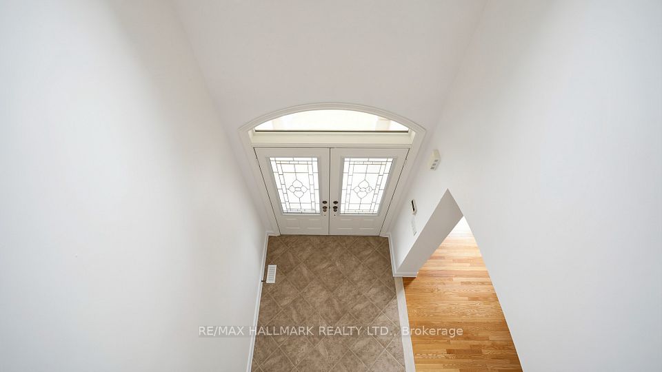 368 Paradelle Drive, Richmond Hill, ON L4E 4R7 5