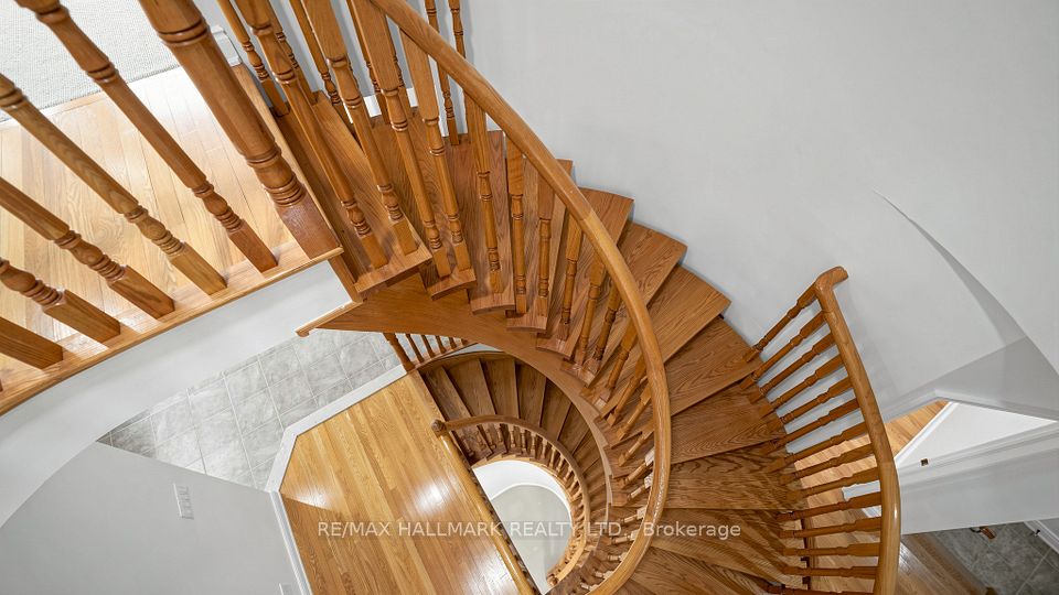 368 Paradelle Drive, Richmond Hill, ON L4E 4R7 14
