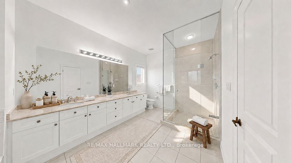 368 Paradelle Drive, Richmond Hill, ON L4E 4R7 18
