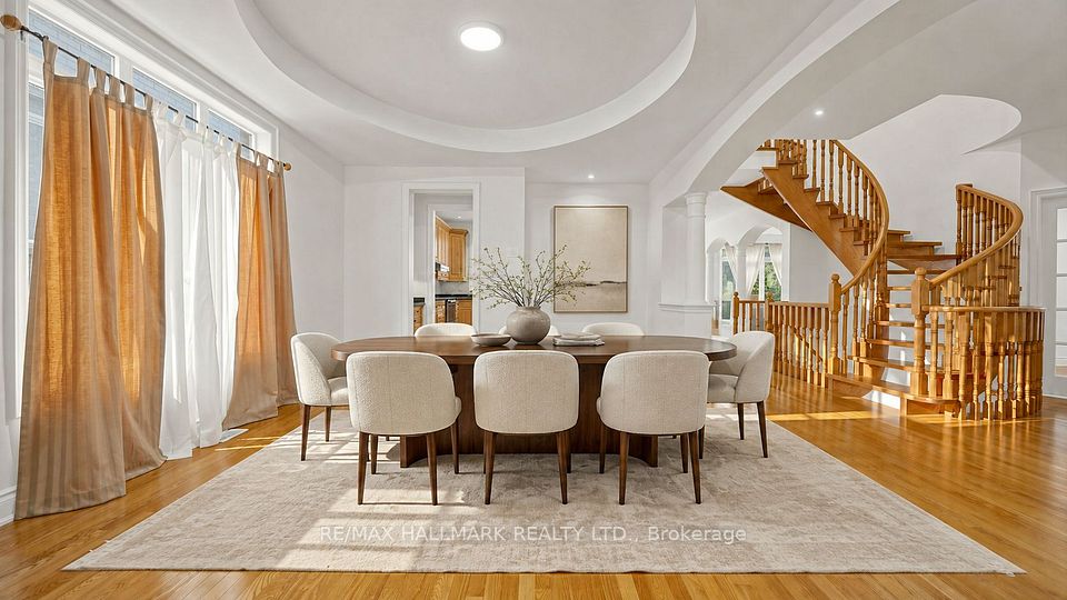 368 Paradelle Drive, Richmond Hill, ON L4E 4R7 8