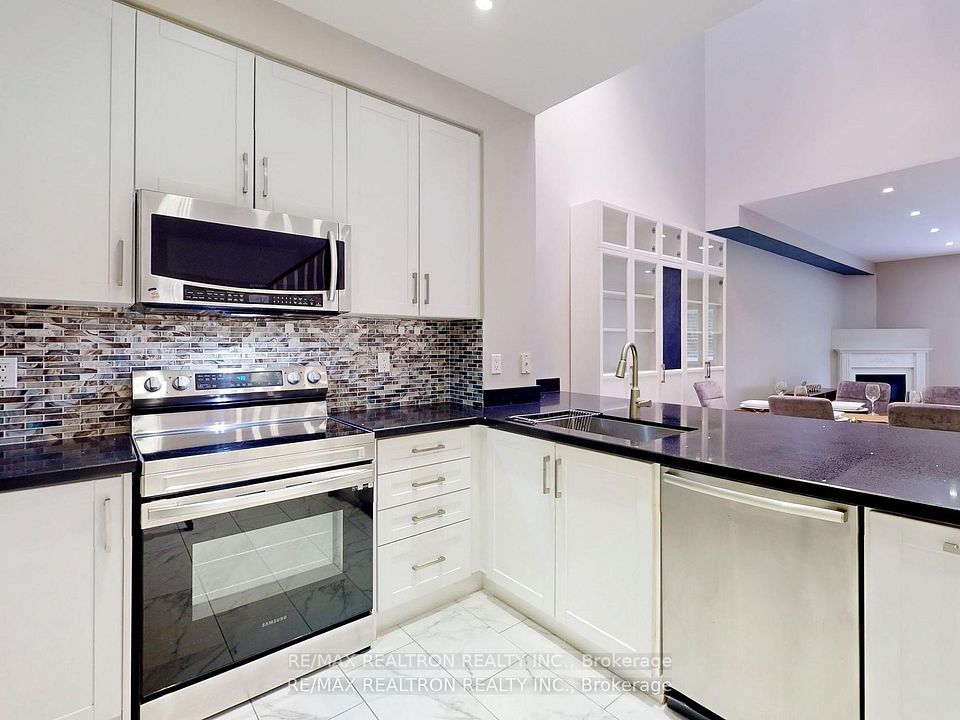 224 Yorkland Street, Richmond Hill, ON L4S 1A2 15