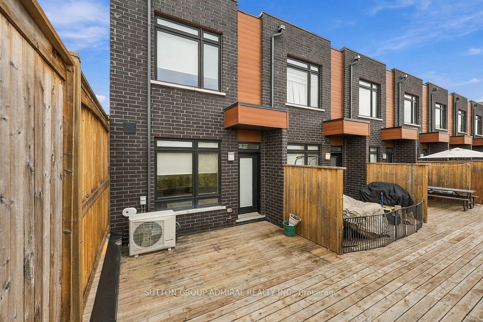370 Red Maple Road 35, Richmond Hill, ON L4C 5T4 19