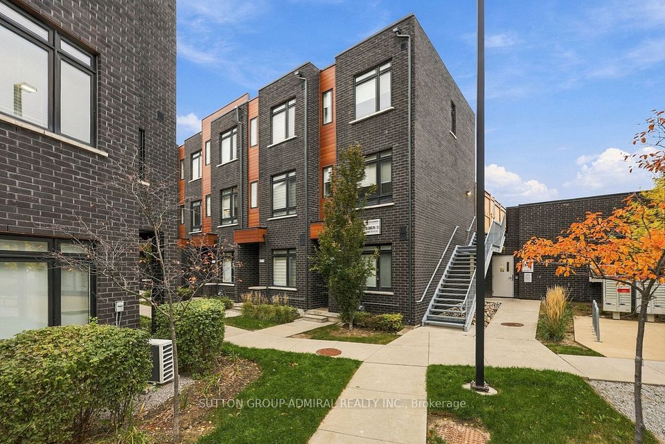 Condo Townhouse at 370 Red Maple Road 35, Richmond Hill, ON L4C 5T4