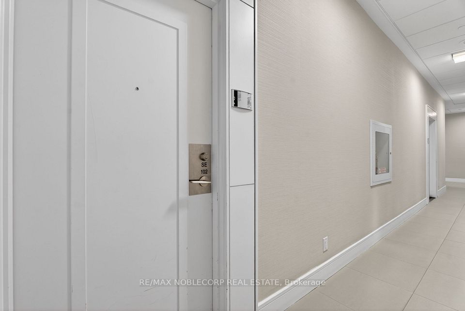 9199 Yonge Street N 102SE, Richmond Hill, ON L4C 1H7 5