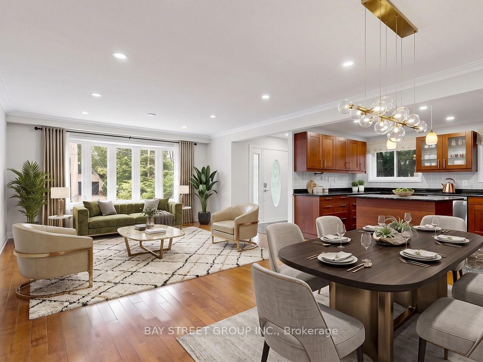 6 Albert Street, Markham, ON L3P 2T2 5
