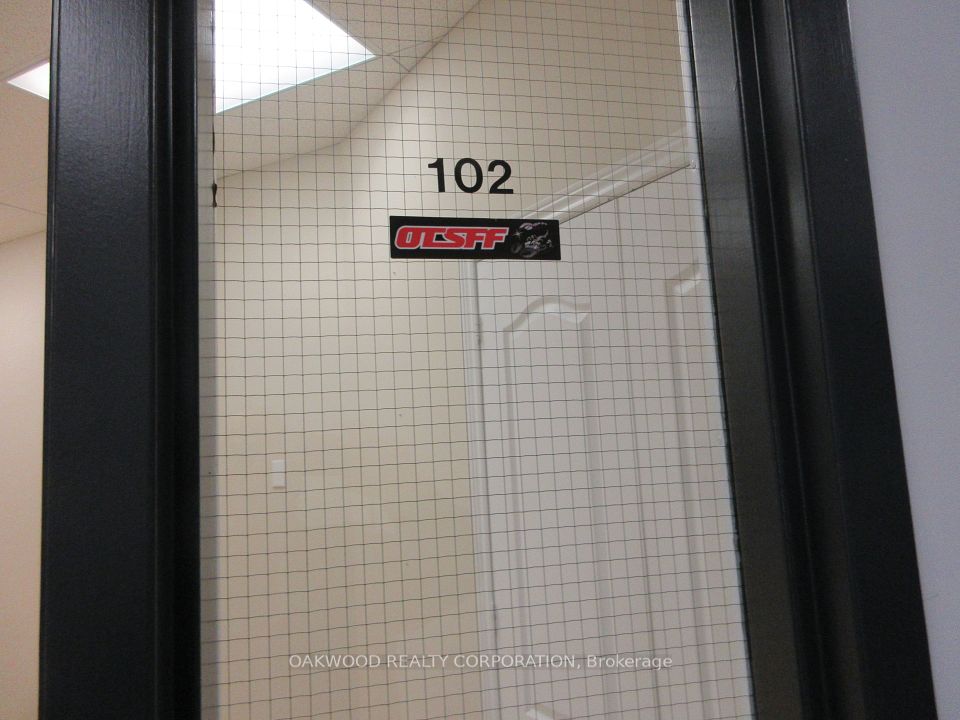 8000 Jane Street TB 102, Vaughan, ON L4K 5B8