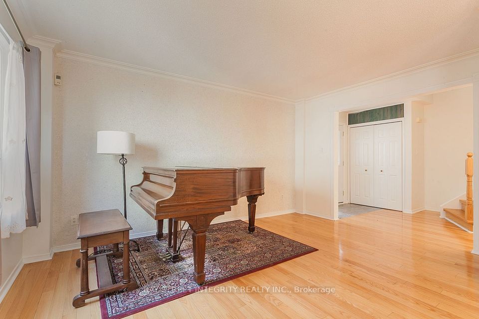 106 Beck Drive, Markham, ON L3P 5J9 3