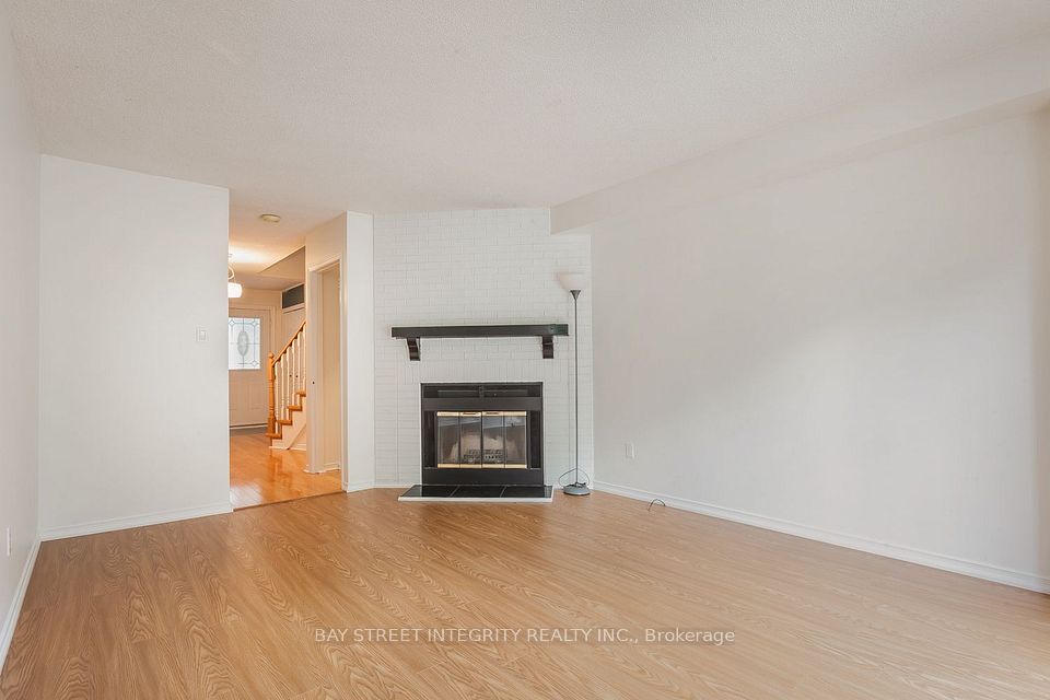106 Beck Drive, Markham, ON L3P 5J9 2