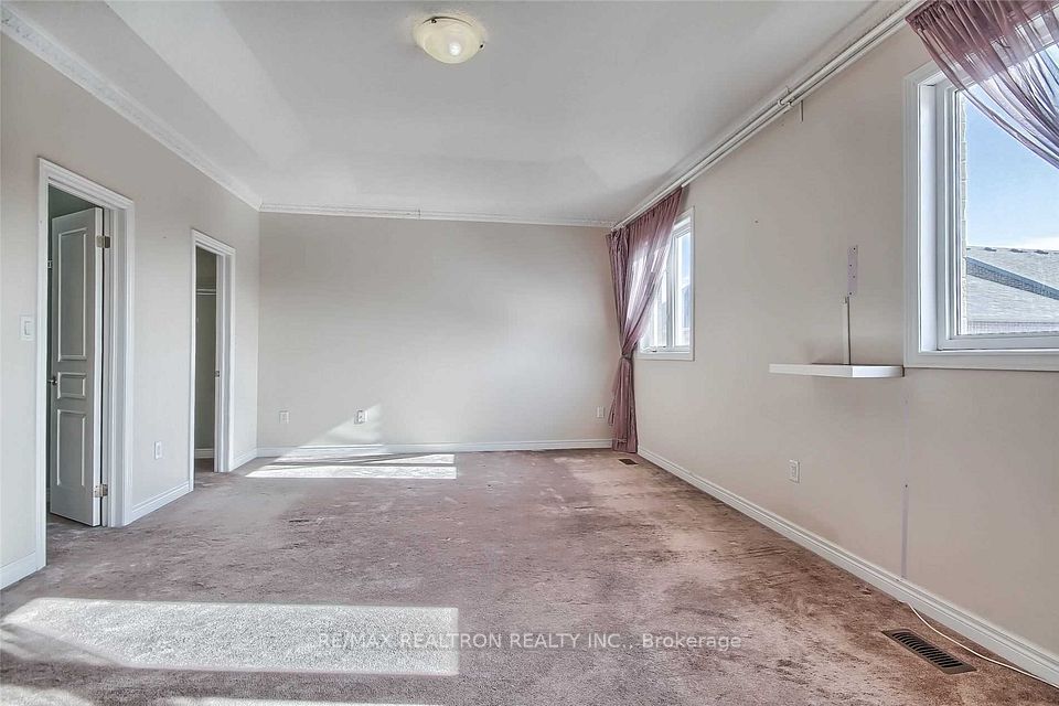 125 Holst Avenue, Markham, ON L6C 0R6 20