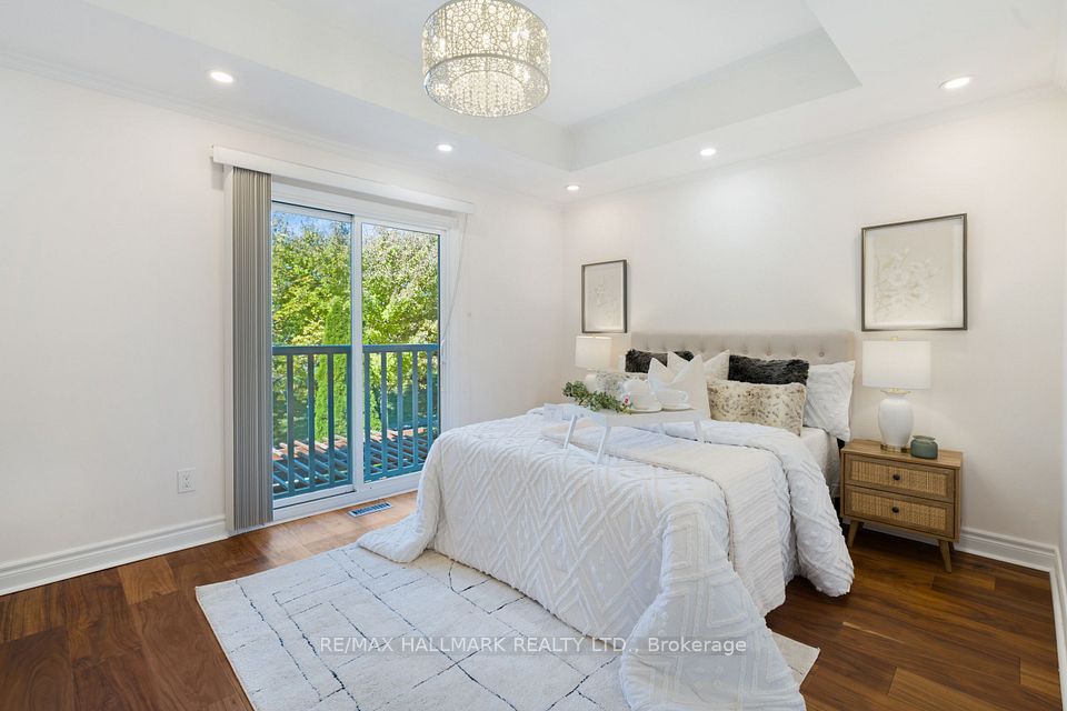 872 Hilton Boulevard, Newmarket, ON L3X 2H8 21