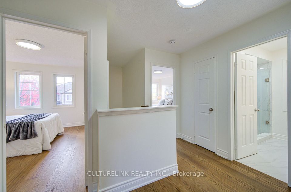 2 Hartwell Place, Markham, ON L6C 2K4 20