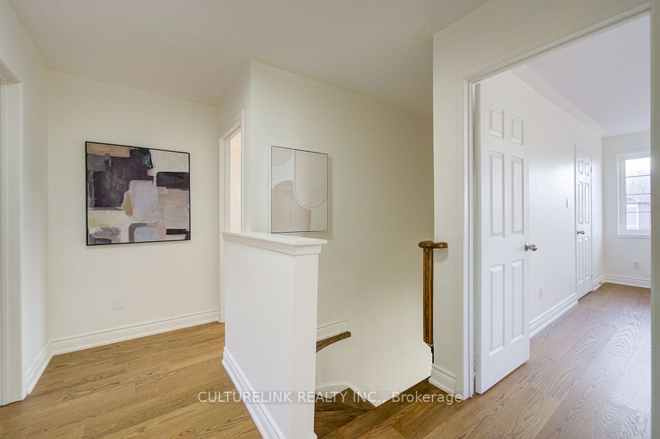 2 Hartwell Place, Markham, ON L6C 2K4 19