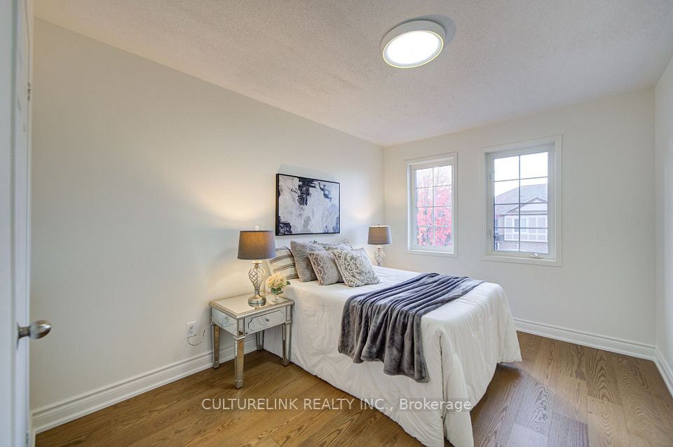 2 Hartwell Place, Markham, ON L6C 2K4 21