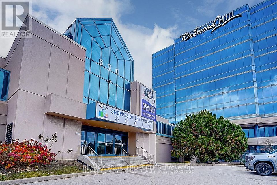 670 Highway 7 E 67, Richmond Hill, ON L4P 3B2 2