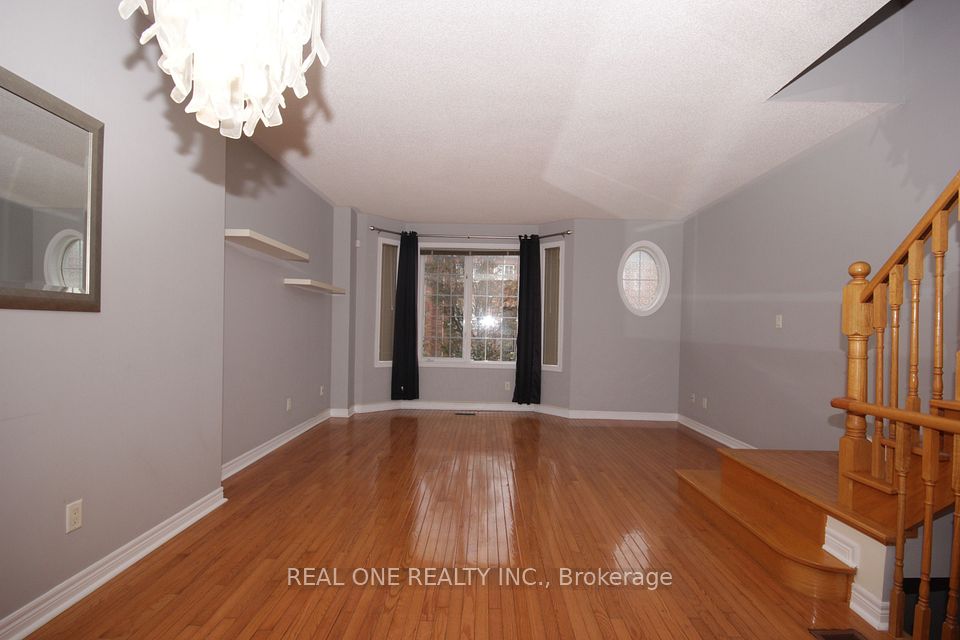 15 Azalea Gate Way, Markham, ON L3T 7T9 6