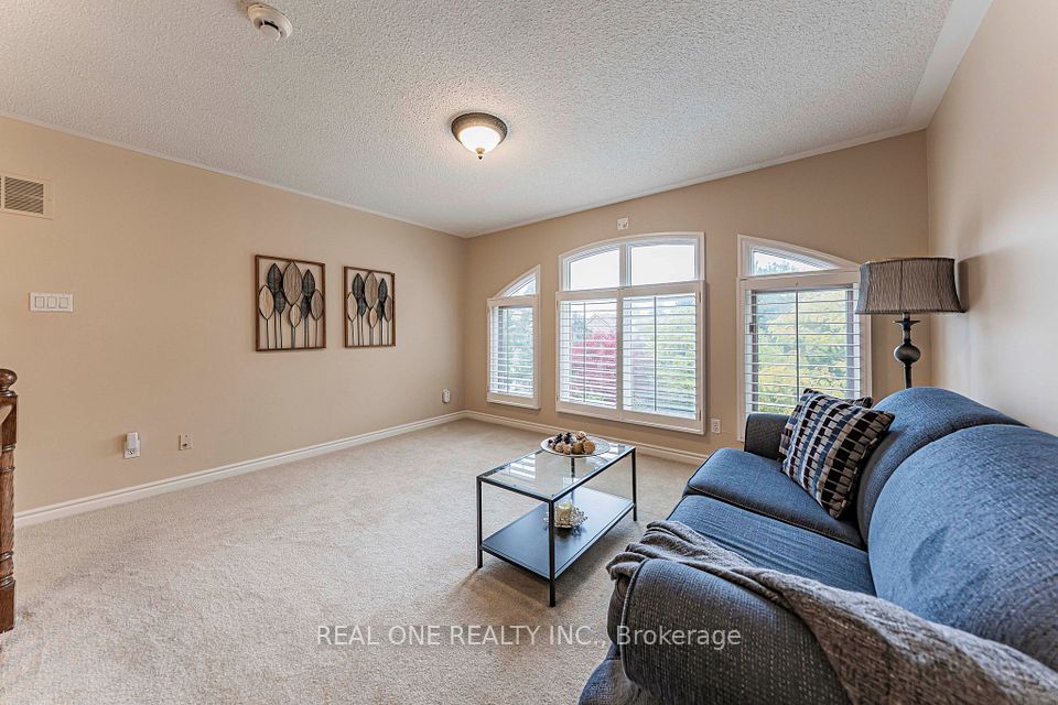 45 JOHN BUTTON Boulevard, Markham, ON L3R 9A7 23