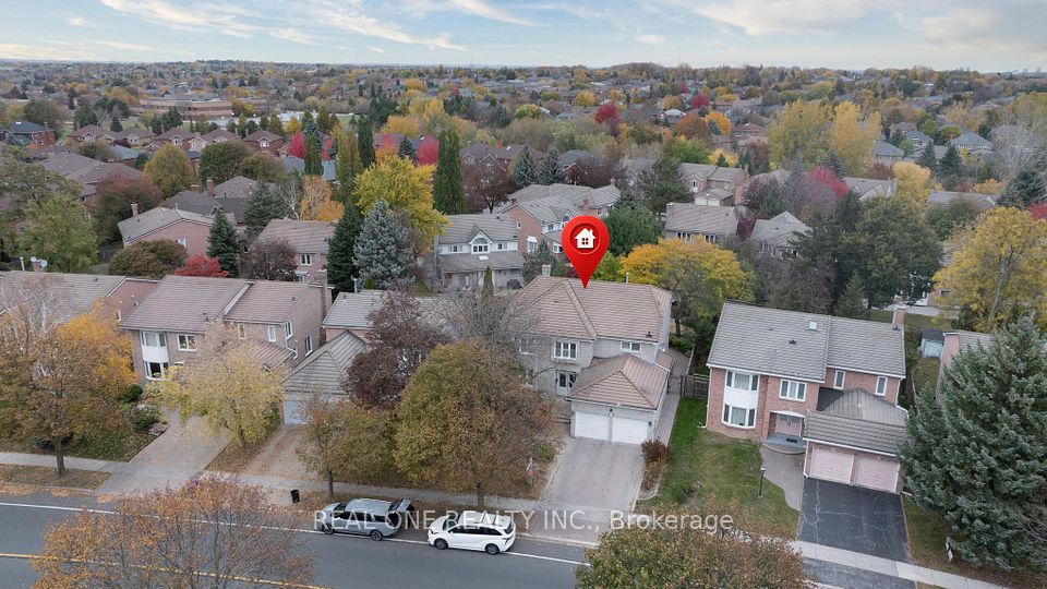 Detached at 45 JOHN BUTTON Boulevard, Markham, ON L3R 9A7
