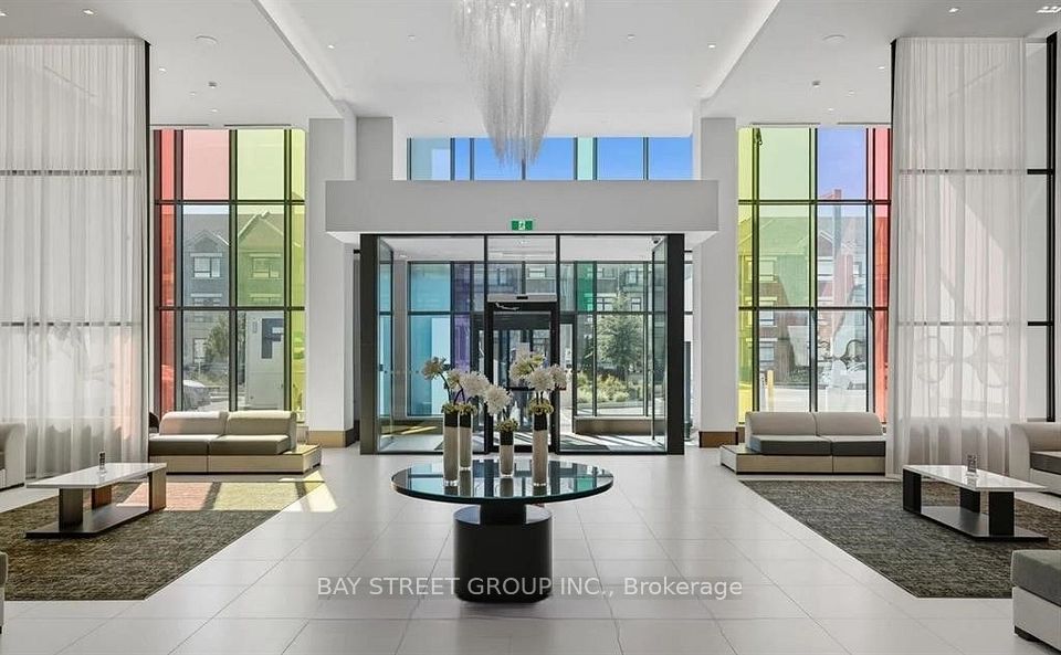 38 Gandhi Lane 3207, Markham, ON L3T 0G9 5