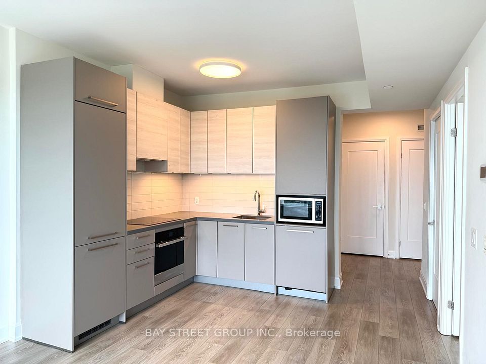 38 Gandhi Lane 3207, Markham, ON L3T 0G9 13