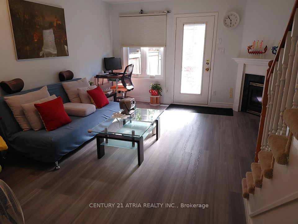 76 Ellesmere Street, Richmond Hill, ON L4B 4E3 10