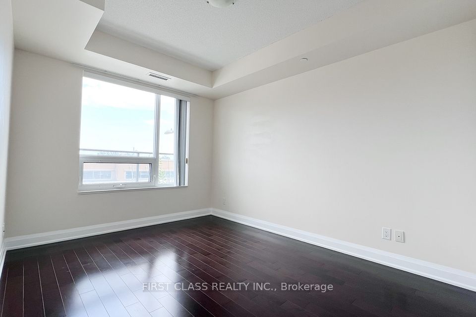 8200 Birchmount Road 315, Markham, ON L3R 9W1 9