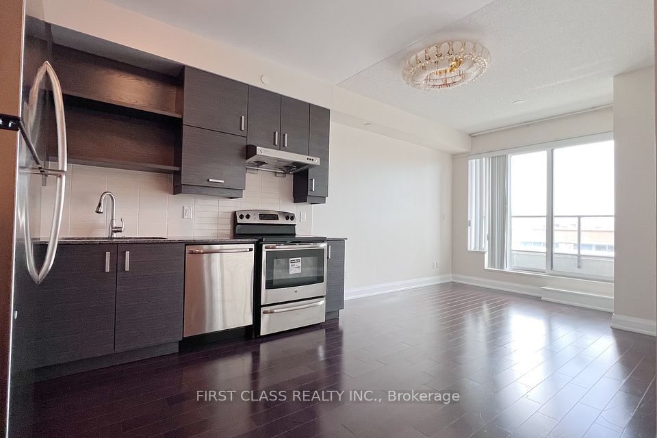 8200 Birchmount Road 315, Markham, ON L3R 9W1 5