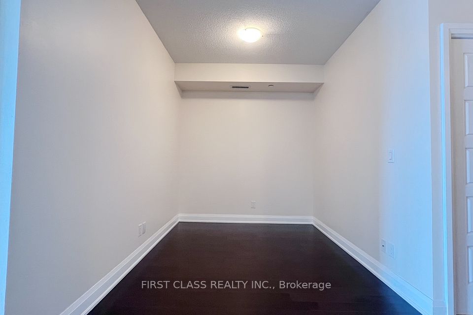 8200 Birchmount Road 315, Markham, ON L3R 9W1 12