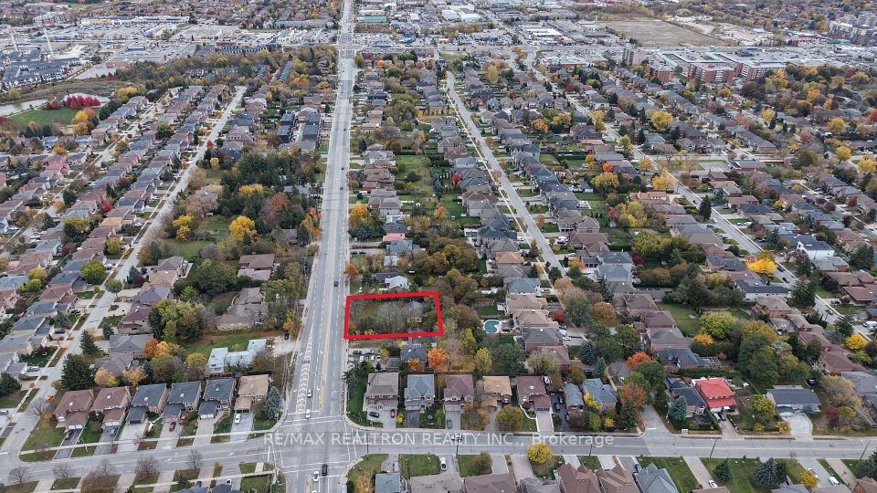 281 Elgin Mills Road W, Richmond Hill, ON L4C 4M1 9