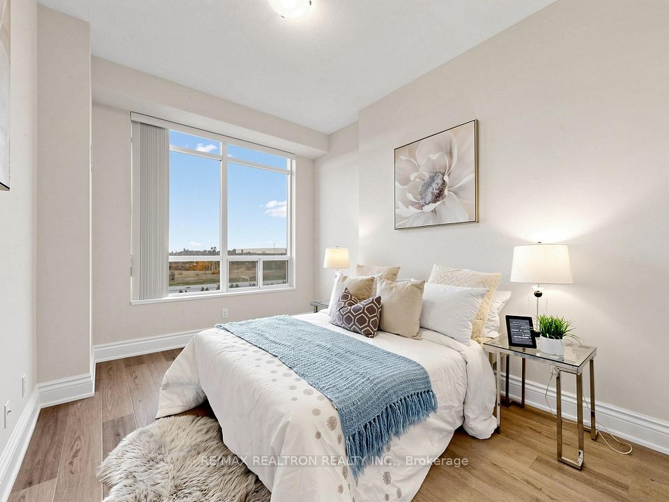 39 Galleria Parkway UPH3, Markham, ON L3T 0A6 22