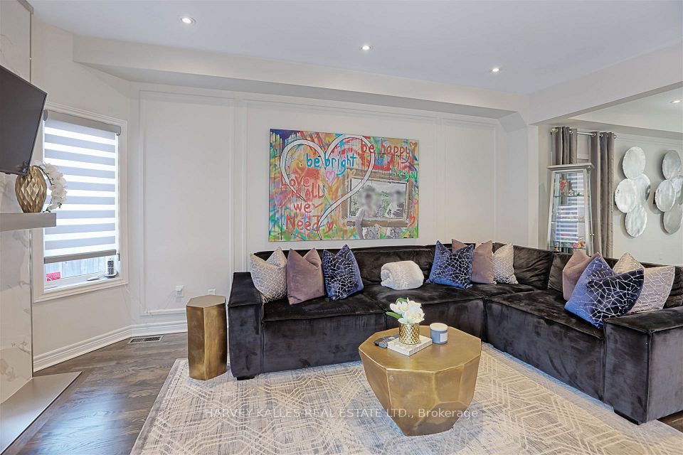 36 Canyon Gate Crescent, Vaughan, ON L6A 0C2 9