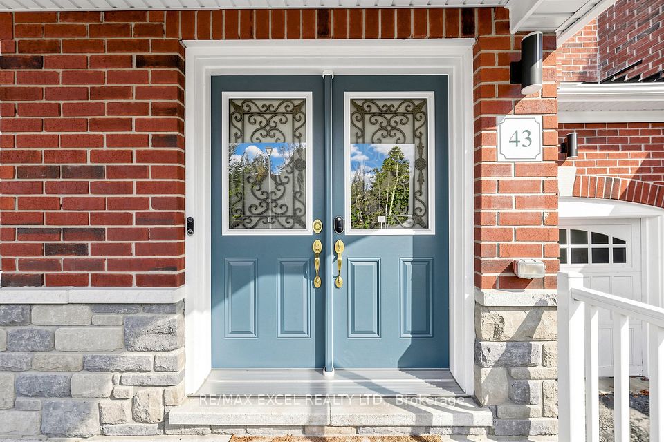43 Eastern Skies Way, Markham, ON L6E 0N8 3