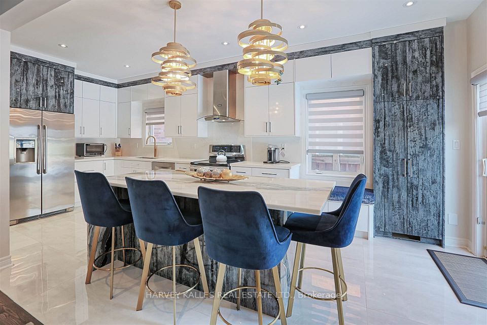 36 Canyon Gate Crescent, Vaughan, ON L6A 0C2 14