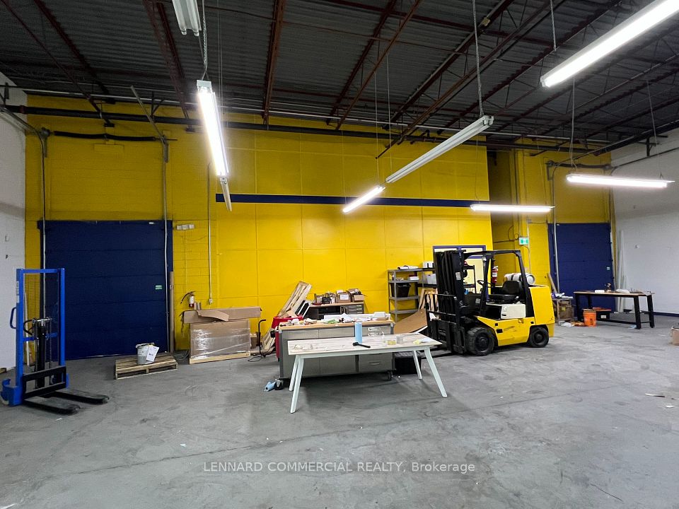 455 Cochrane Drive 24-25, Markham, ON L3R 9R3 9