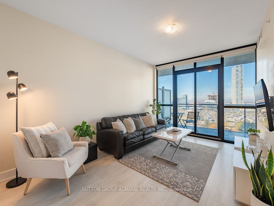 Condo Apartment at 2916 Highway 7 Road 1305, Vaughan, ON L4K 0K6