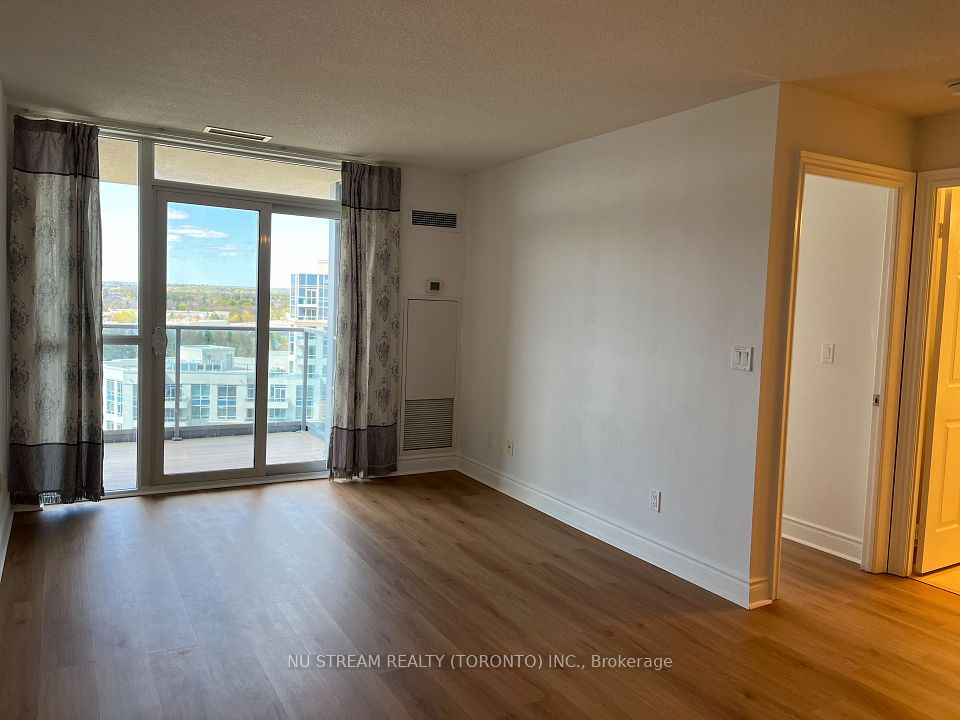 23 Cox Boulevard 1651, Markham, ON L3R 7Z9 5