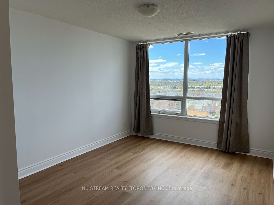 23 Cox Boulevard 1651, Markham, ON L3R 7Z9 8