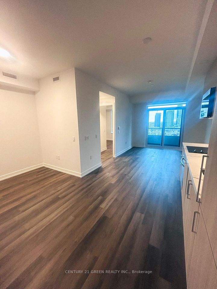 5 Meadowdale Road 1609, Vaughan, ON L4K 0C7 7