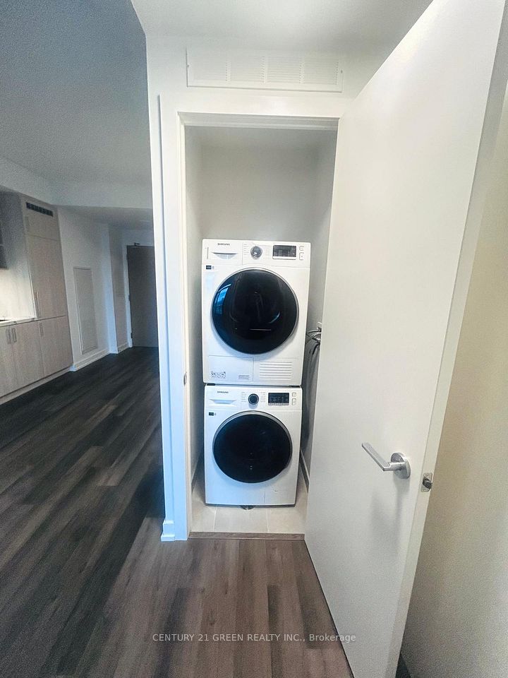 5 Meadowdale Road 1609, Vaughan, ON L4K 0C7 11