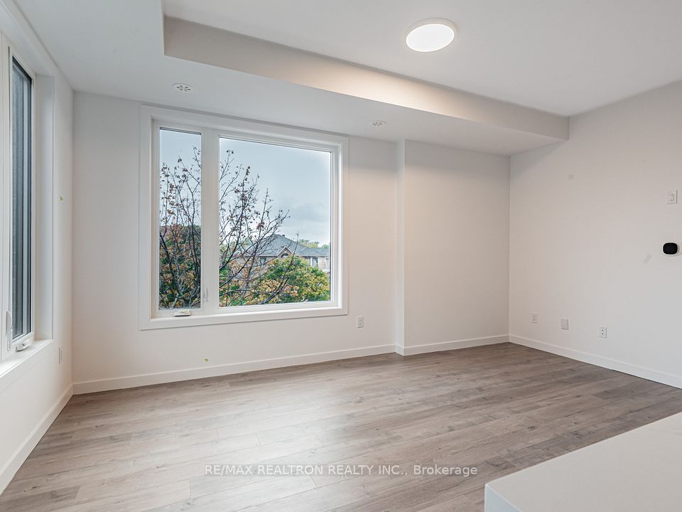 117 Marydale Avenue 31, Markham, ON L3S 0E3 10